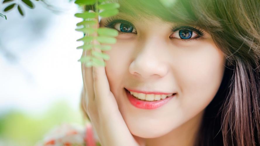 2025年上海统战文化周开幕：百年传薪火 团结向未来